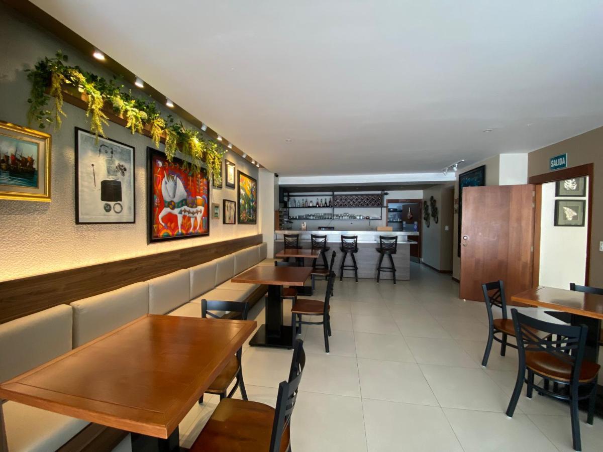 Hotel Carrion Loja Bagian luar foto