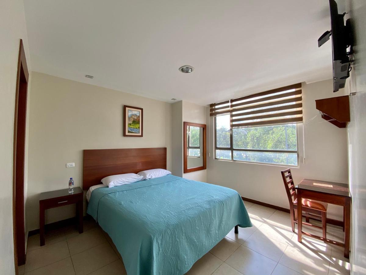 Hotel Carrion Loja Ruang foto