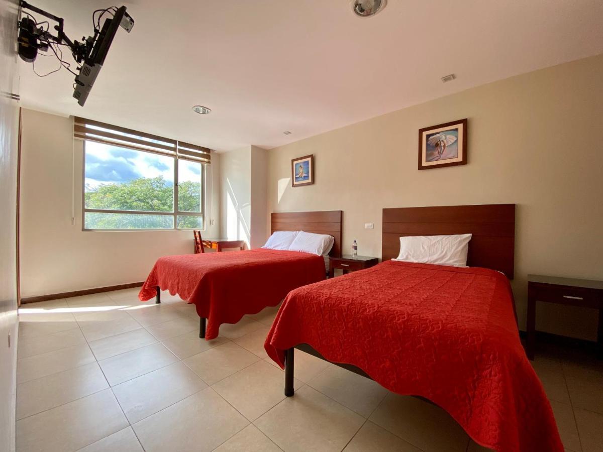 Hotel Carrion Loja Ruang foto