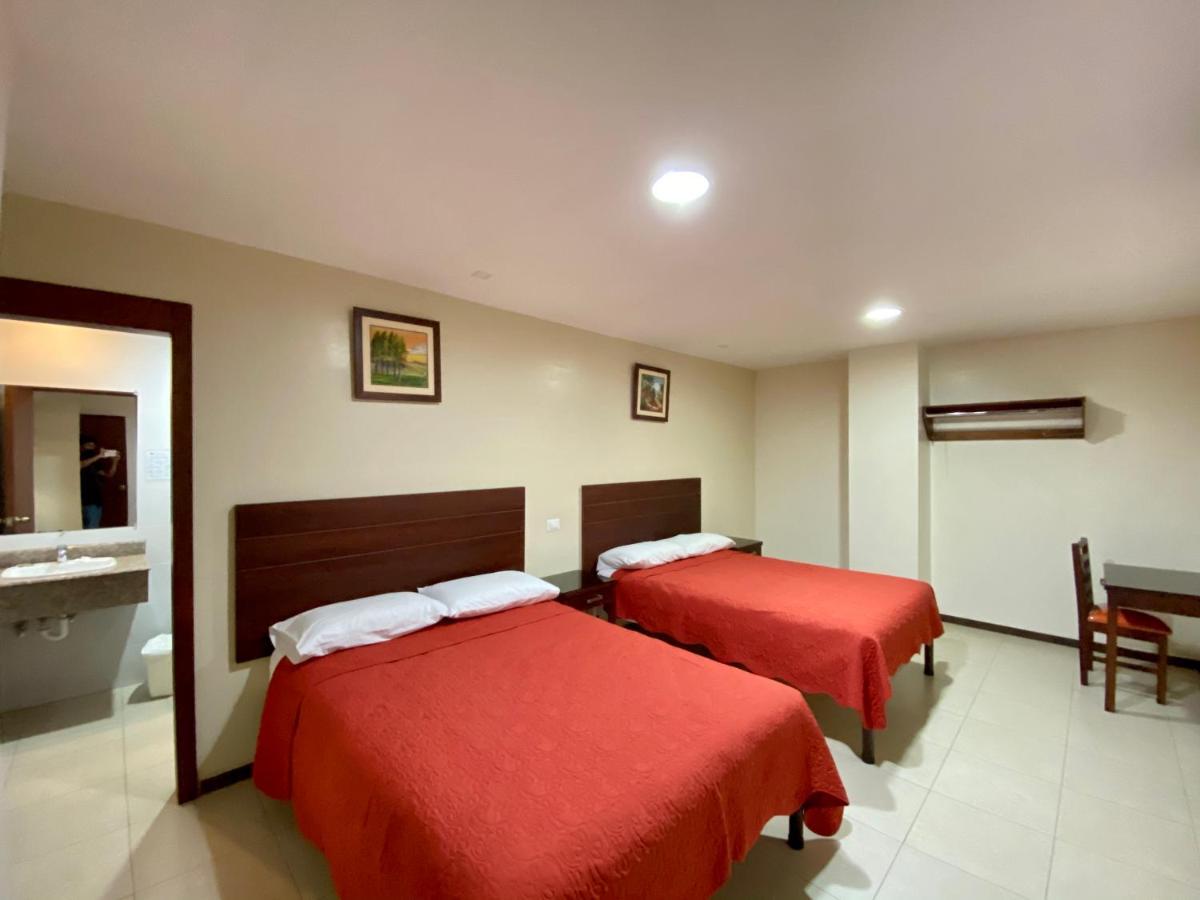 Hotel Carrion Loja Bagian luar foto
