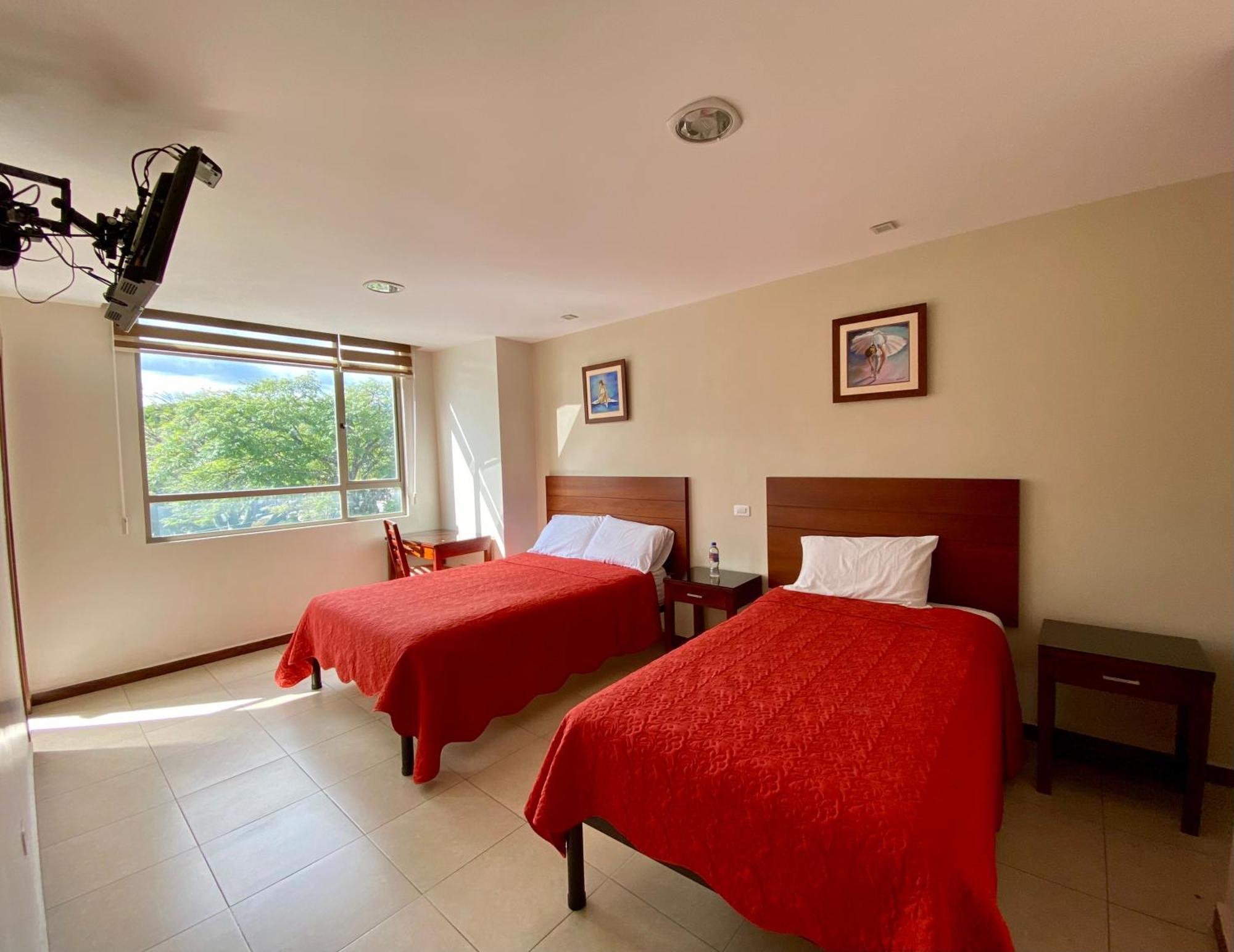 Hotel Carrion Loja Ruang foto