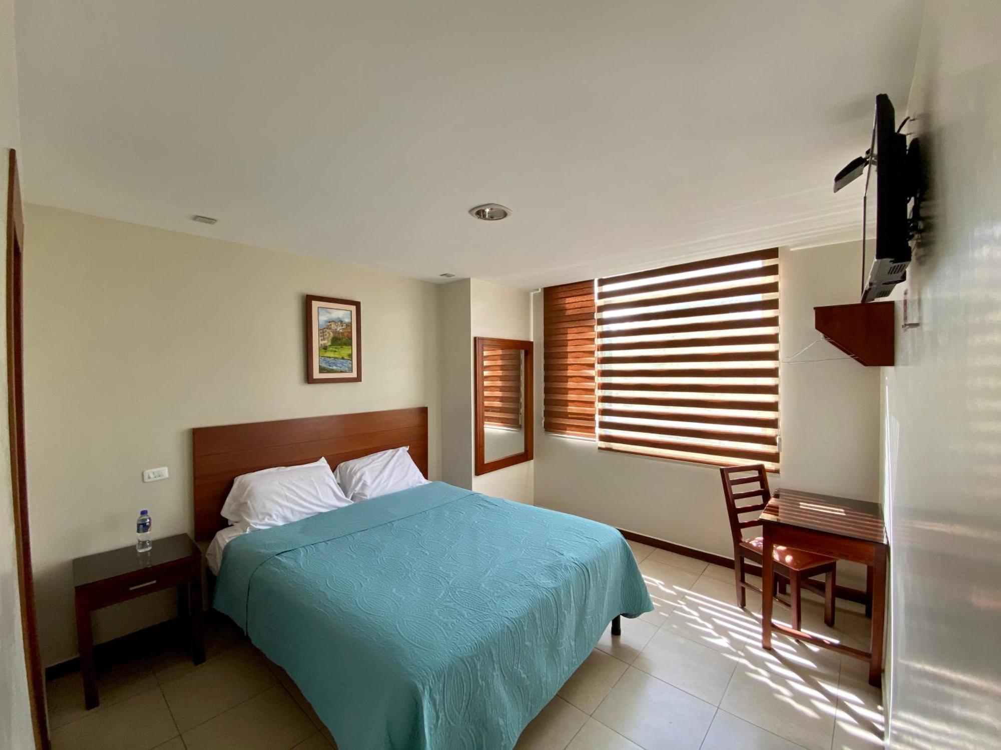 Hotel Carrion Loja Ruang foto