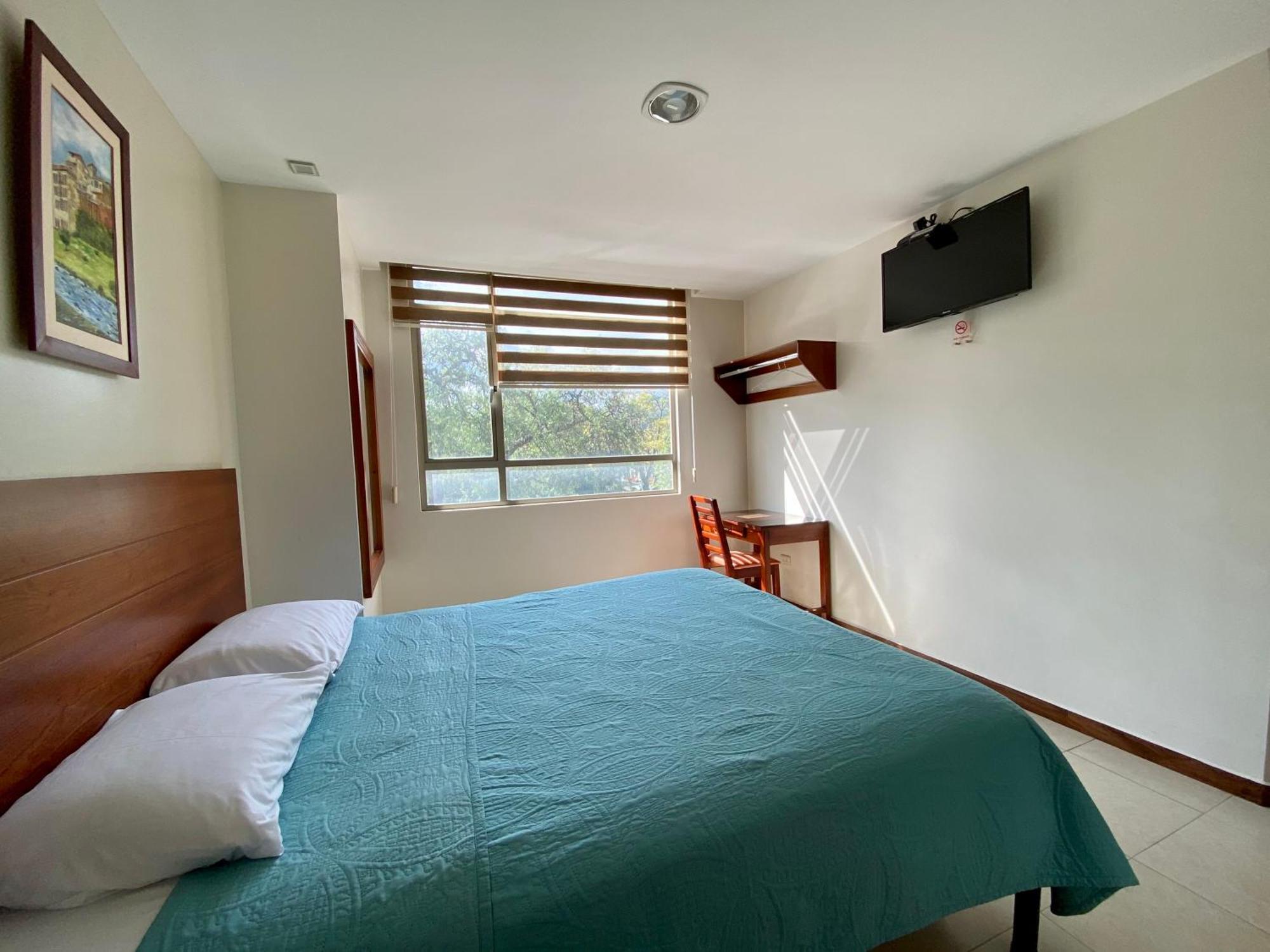 Hotel Carrion Loja Ruang foto